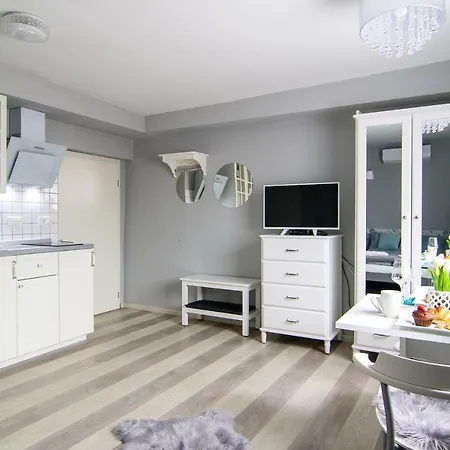 Apartment Romana - Free Private Parking