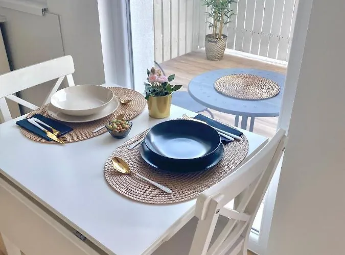 Romana - Free Private Parking *