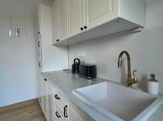 Apartamento Romana - Free Private Parking